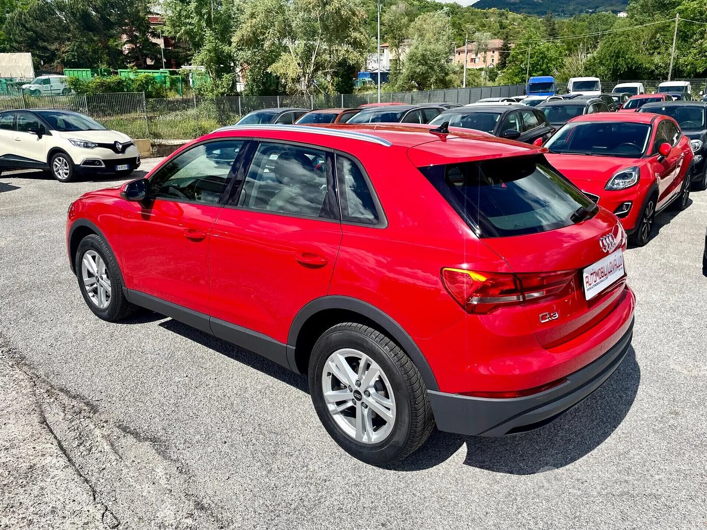Audi Q3 2021 photo 4