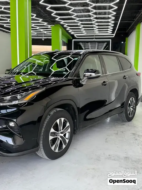 Toyota Highlander 2021 photo 3
