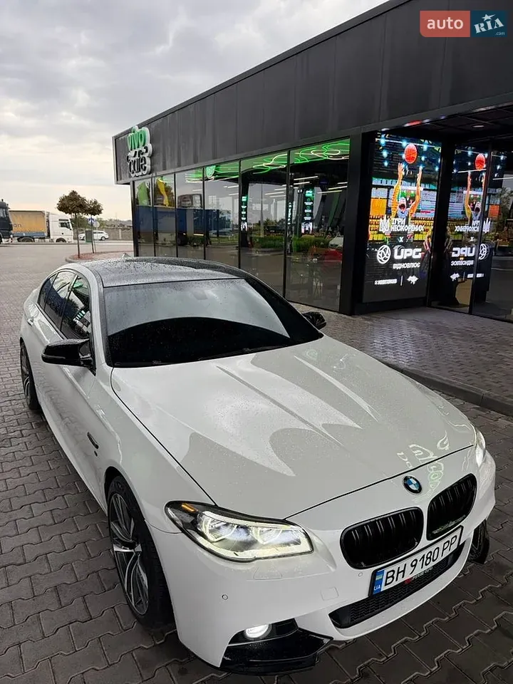 BMW 5 Series 2016 photo 2