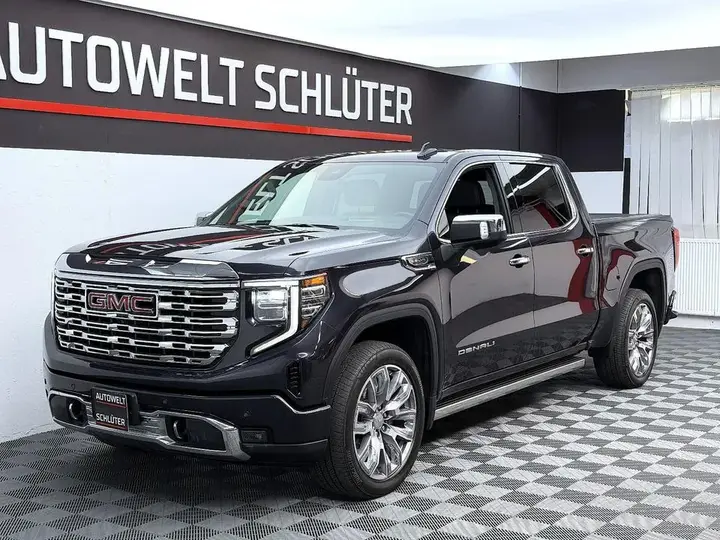 GMC Sierra