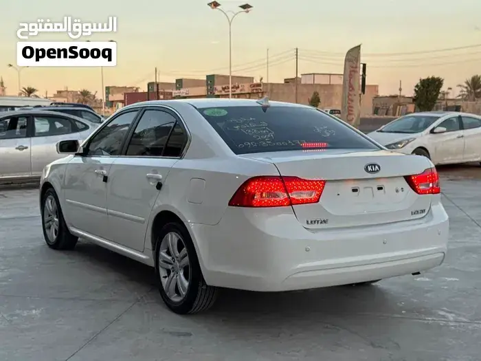 Kia Optima 2009 photo 4