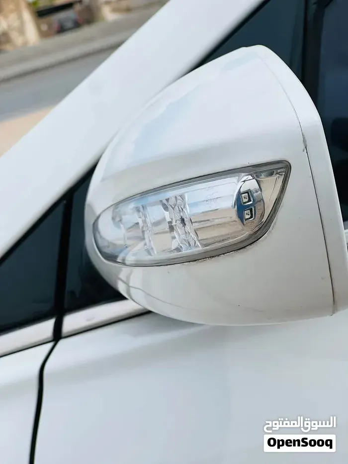 Hyundai Sonata 2011 photo 3