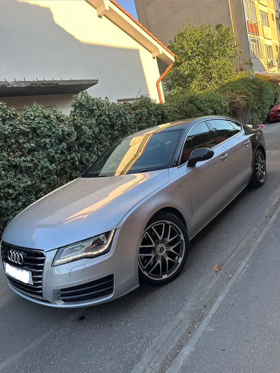 Audi A7 2014 photo 2