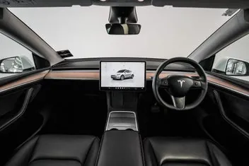 Tesla Model Y 2022 photo 4