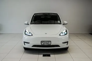 Tesla Model Y 2022 photo 3