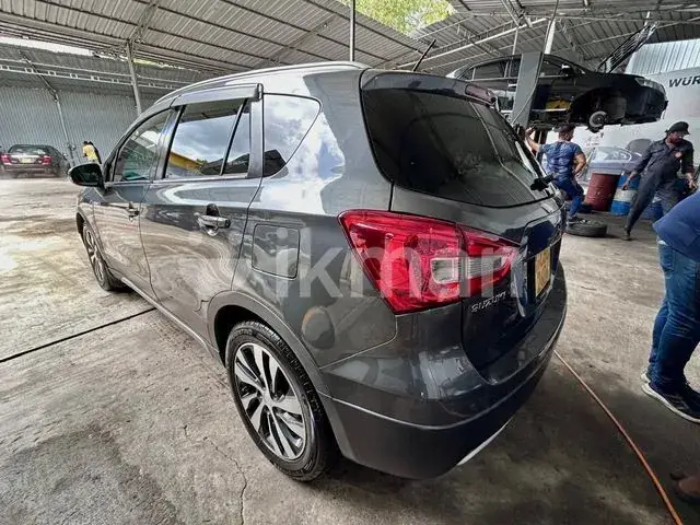 Suzuki S-Cross 2018 photo 5