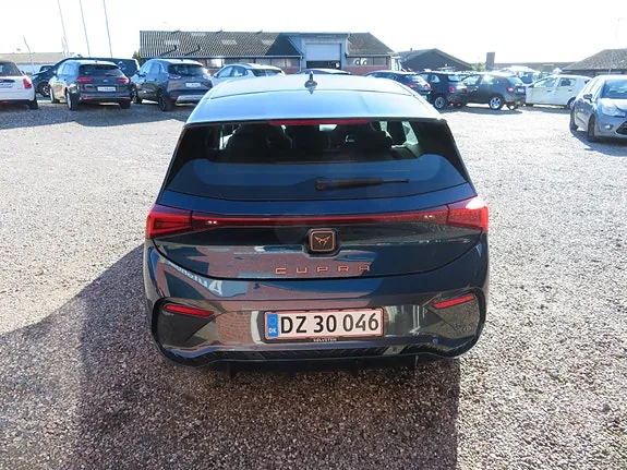 Cupra Born 2022 photo 5