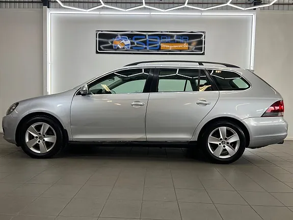 Volkswagen Golf I 2010 photo 2