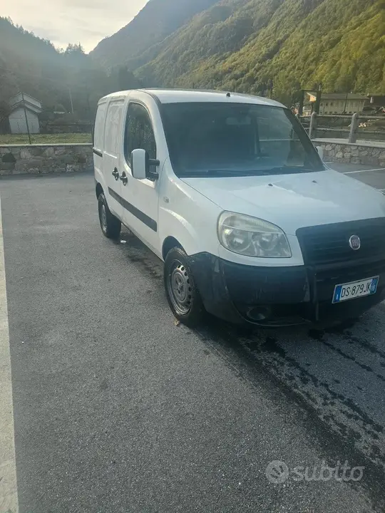 Fiat Doblo 2009 photo 3