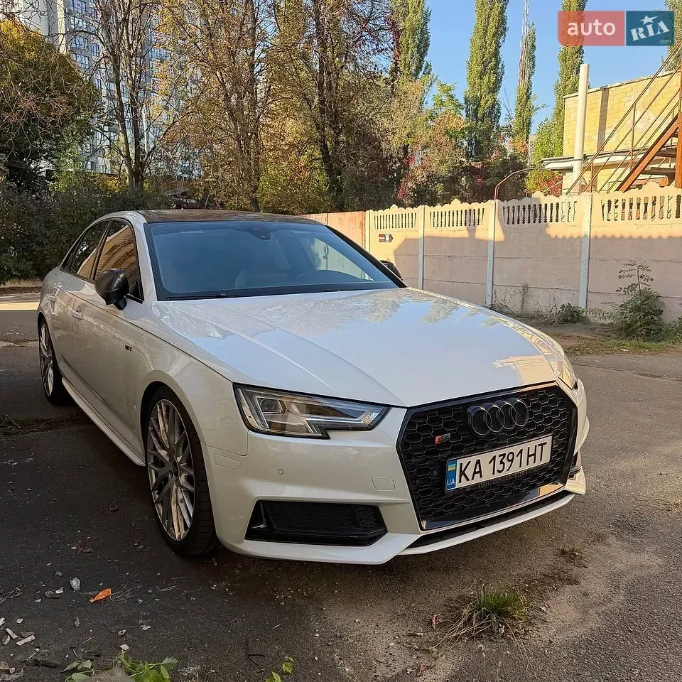 Audi S4