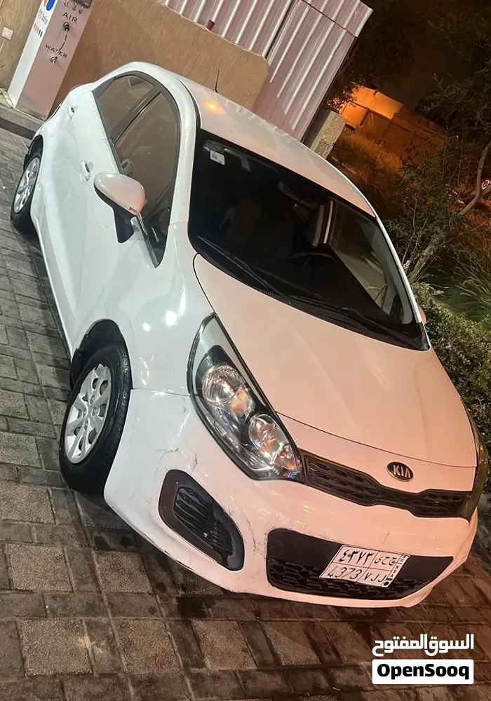 Kia Rio 2013 photo 2