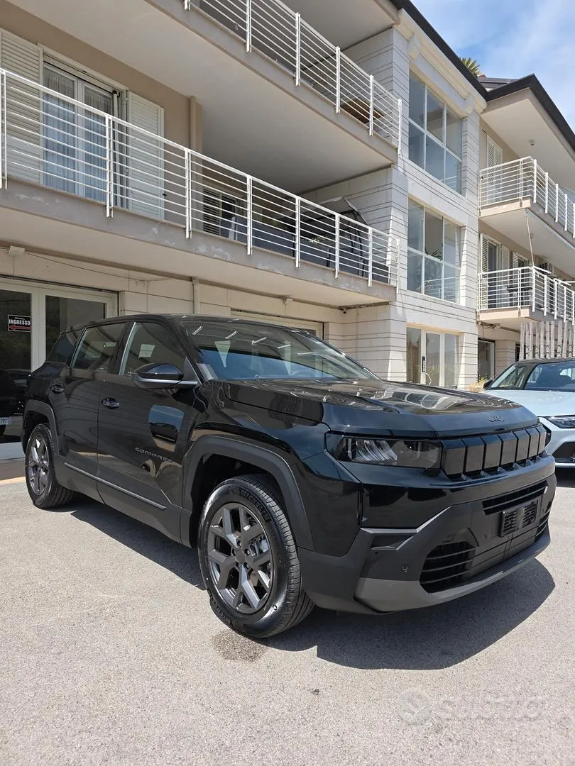 Jeep Compass 2026 photo 2