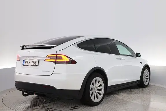 Tesla Model X 2020 photo 5
