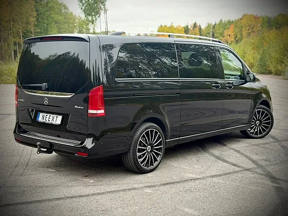 Mercedes-Benz V300 2023 photo 5