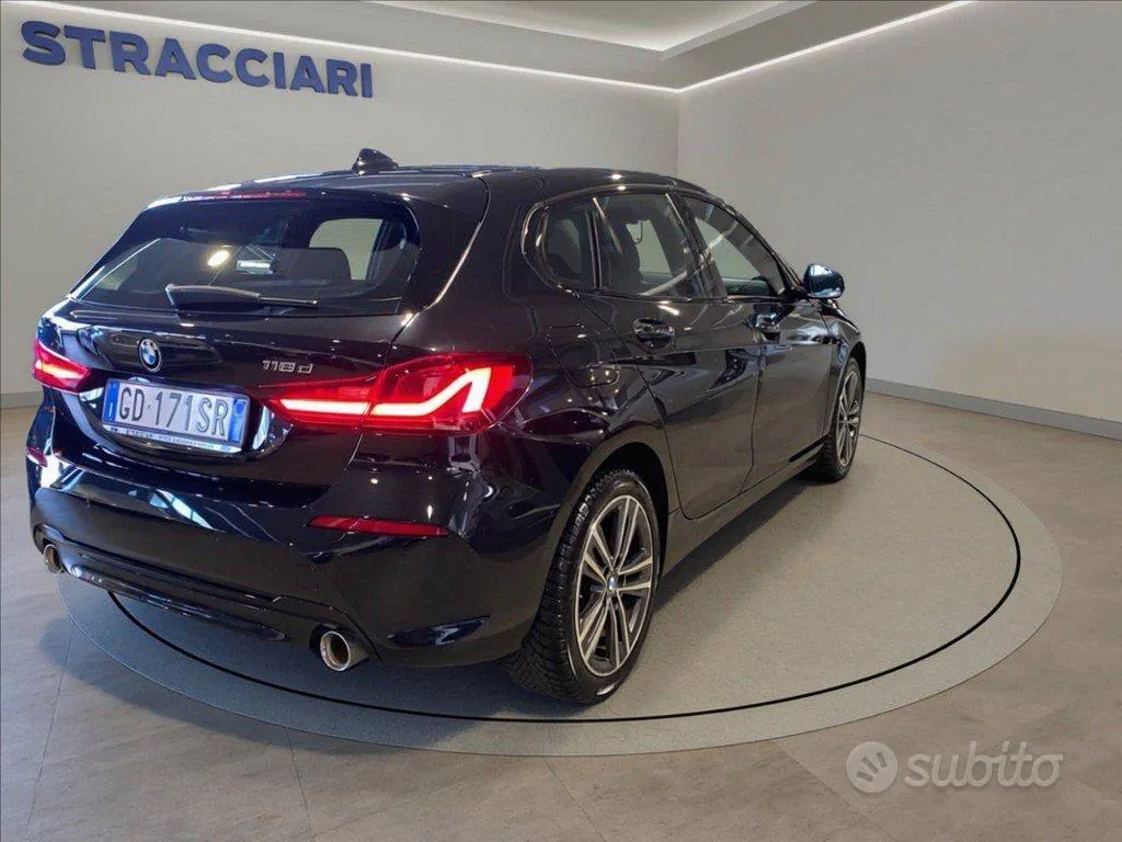 BMW 118D 2021 photo 4