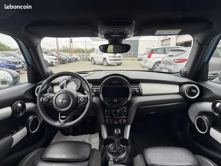 Mini Cooper S 2016 photo 2