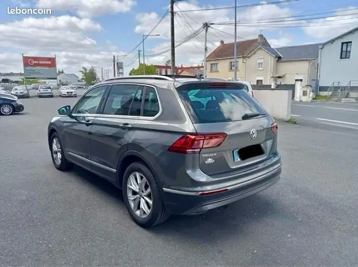 Volkswagen Tiguan 2018 photo 3