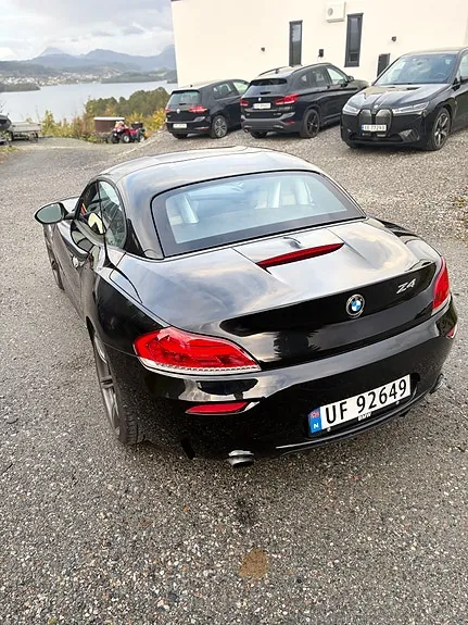 BMW Z4 2011 photo 3