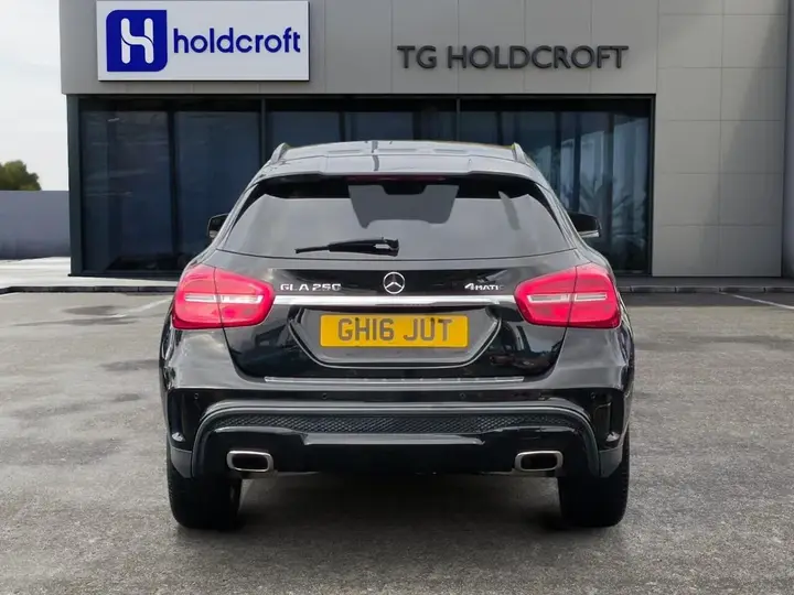 Mercedes-Benz Gla 2016 photo 4