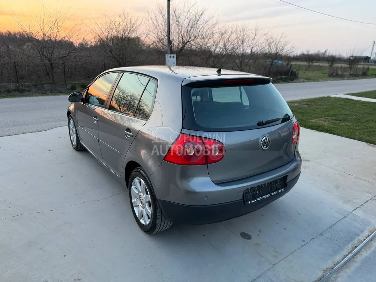 Volkswagen Golf 5 2006 photo 4