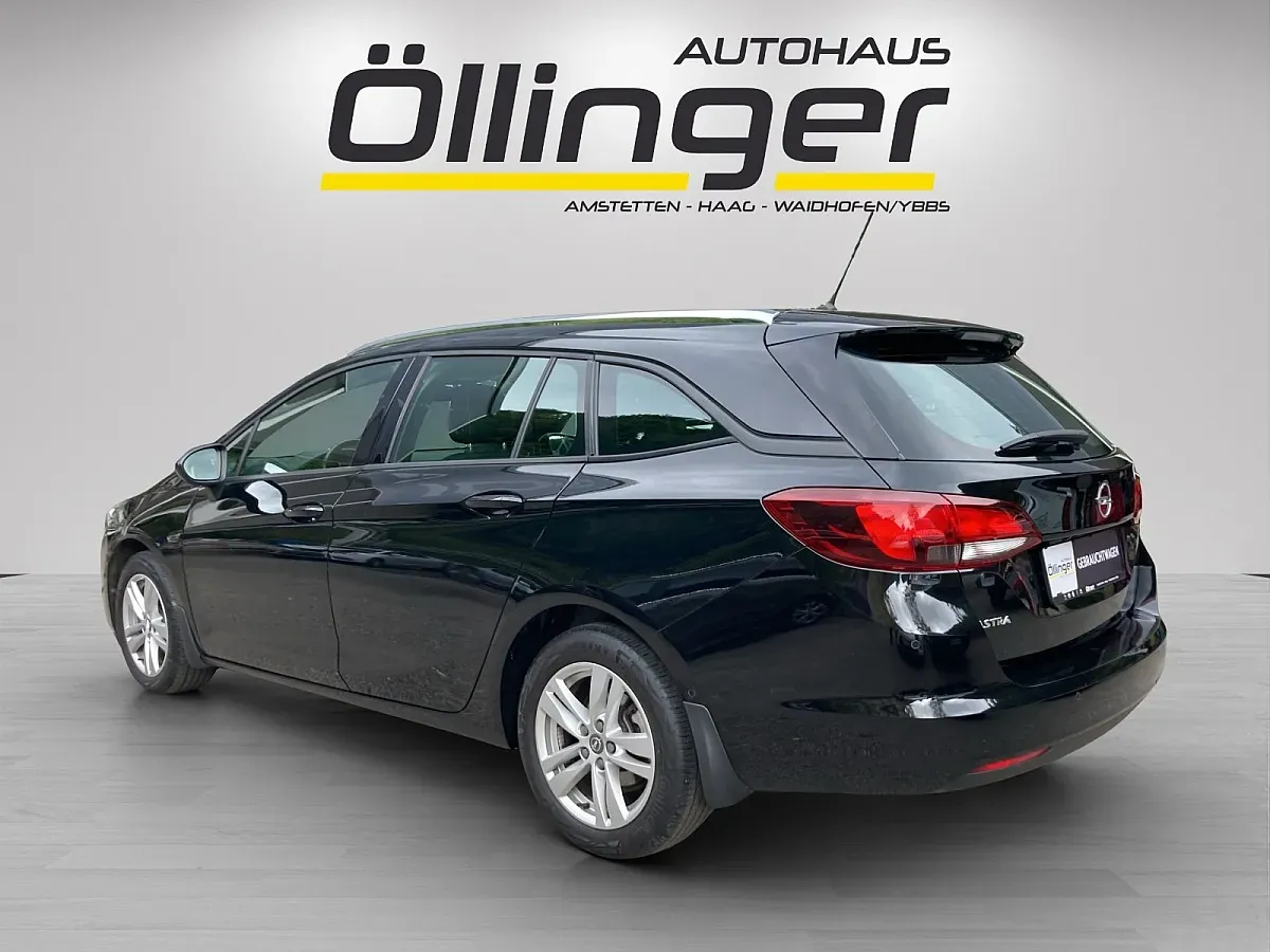 Opel Astra 2020 photo 3