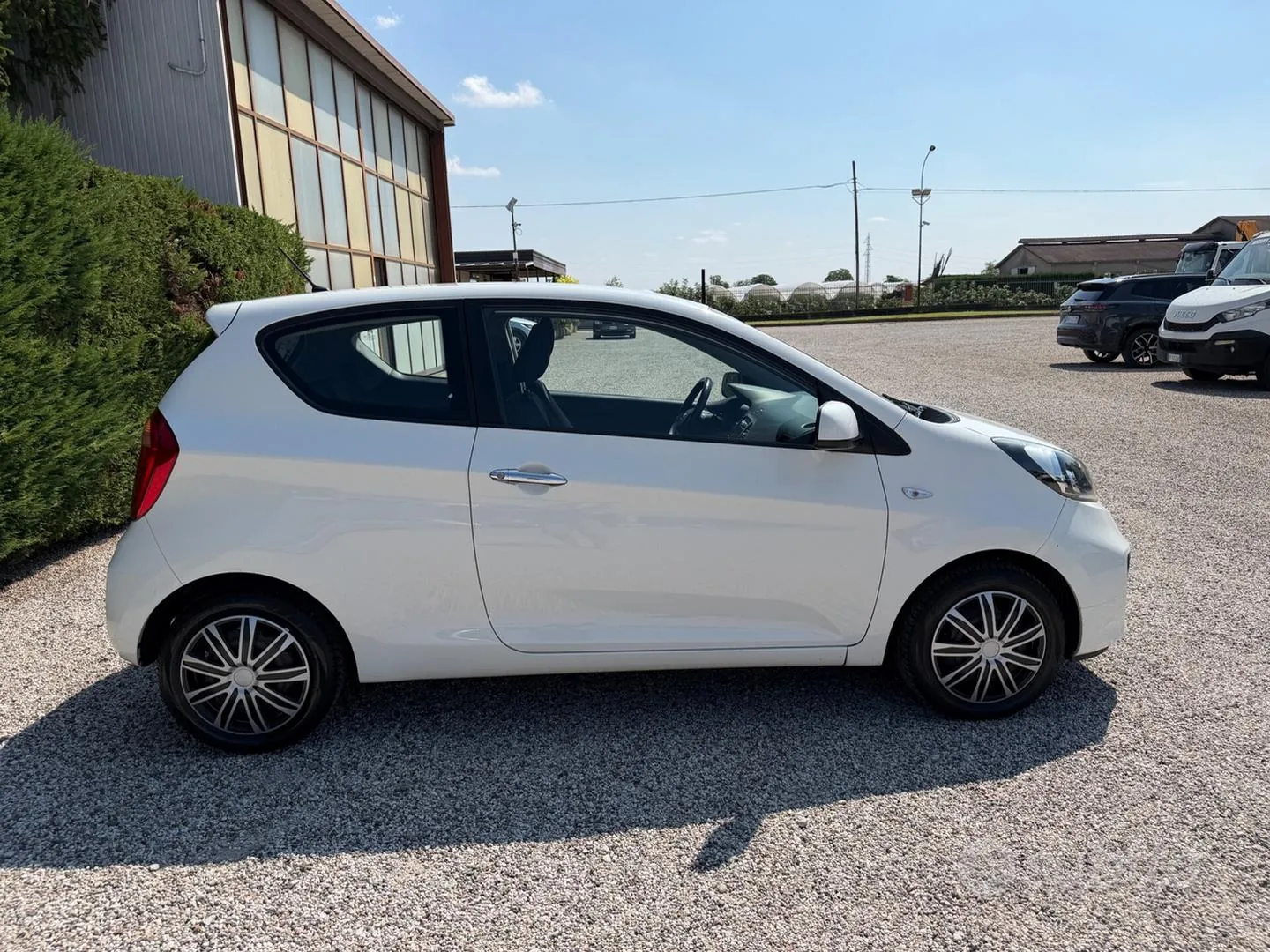 Kia Picanto 2013 photo 4