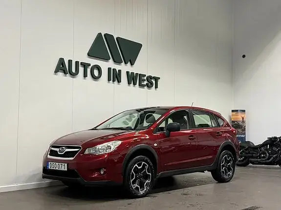 Subaru Xv 2014 photo 2