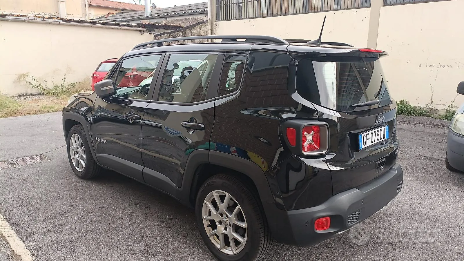 Jeep Renegade 2022 photo 2