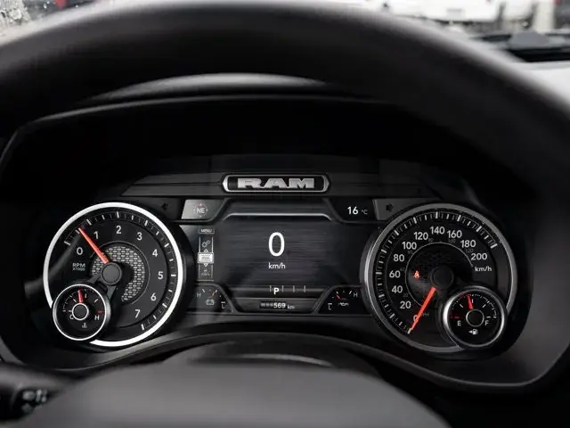 Ram 1500 Express 2026 photo 4