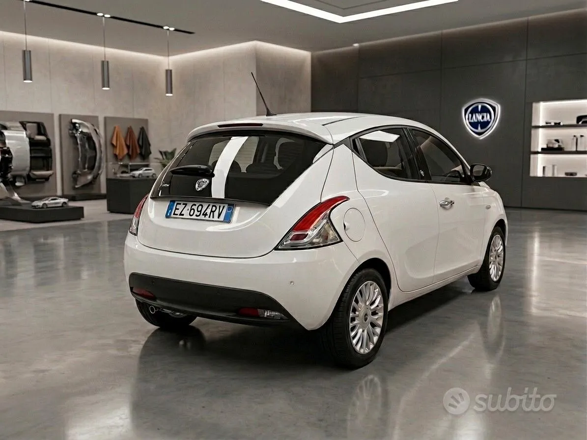 Lancia Ypsilon 2015 photo 3