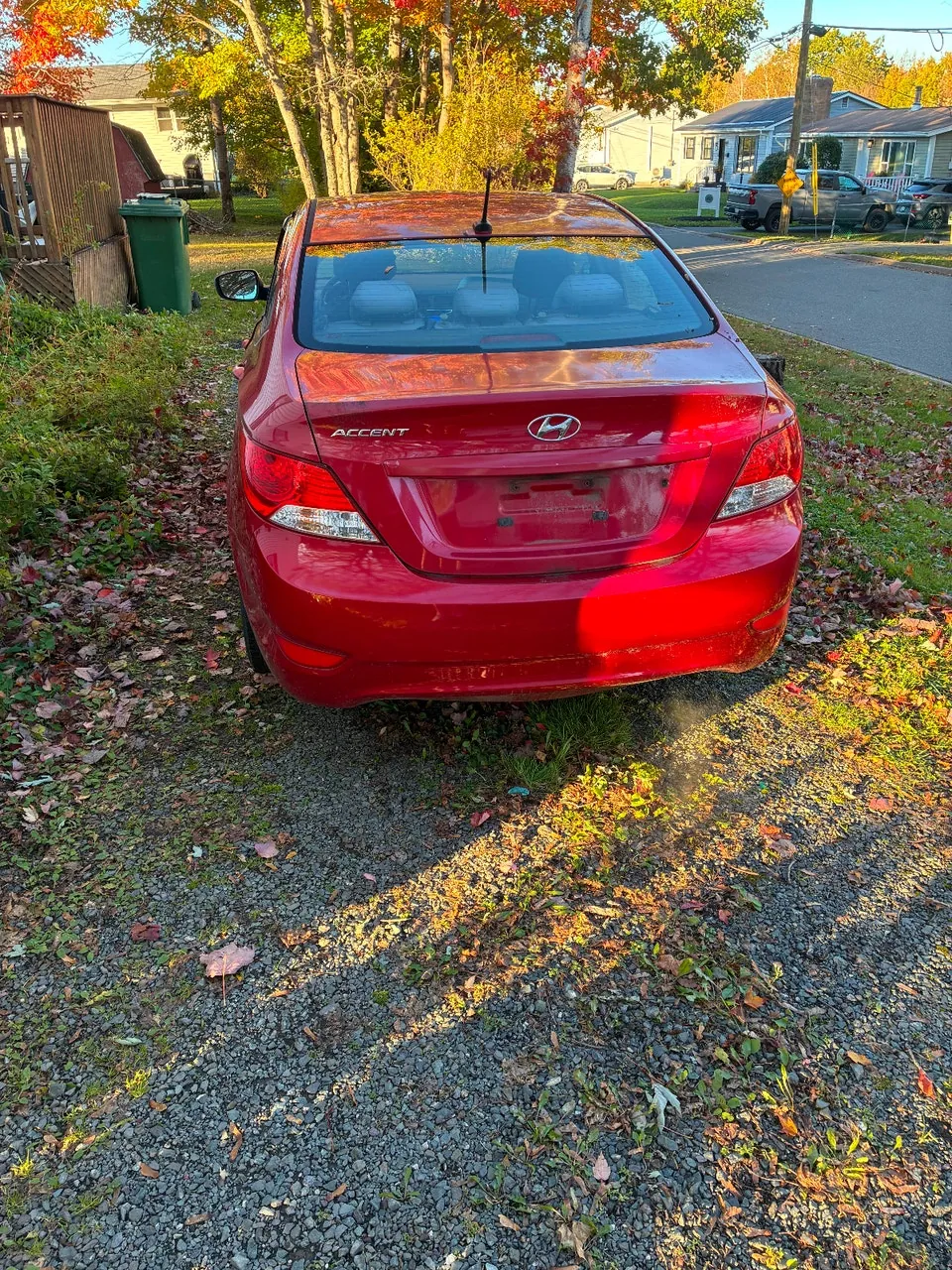 Hyundai Accent 2012 photo 3