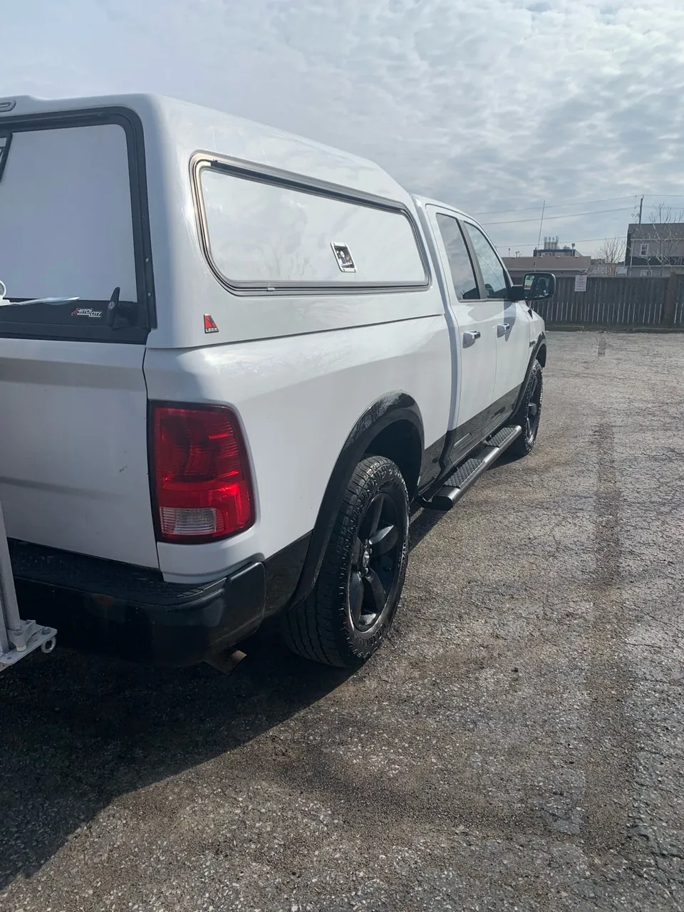 Dodge Ram 1500 2014 photo 2