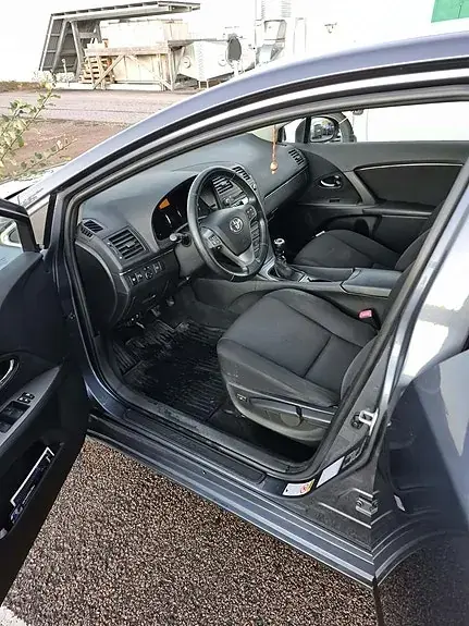 Toyota Avensis 2009 photo 5