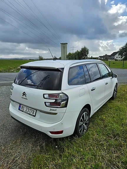 Citroen Grand C4 Picasso 2017 photo 5