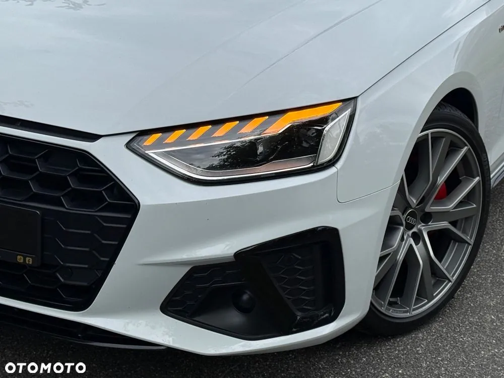 Audi A4 2022 photo 5