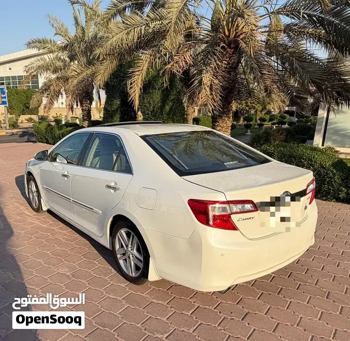 Toyota Camry 2015 photo 2