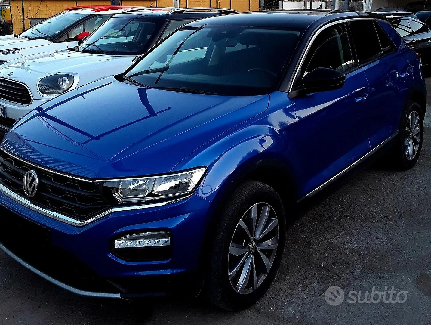 Volkswagen T-Roc 2019 photo 2
