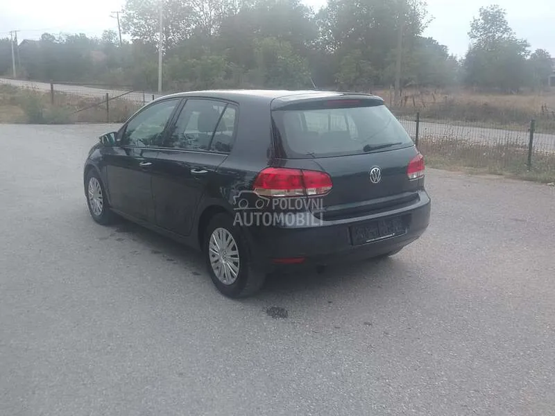 Volkswagen Golf 2011 photo 3