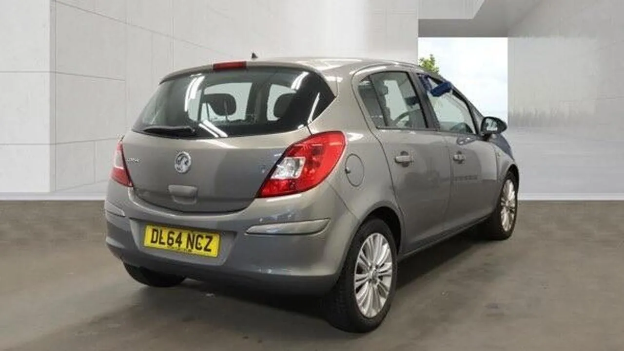 Vauxhall Corsa 2015 photo 3
