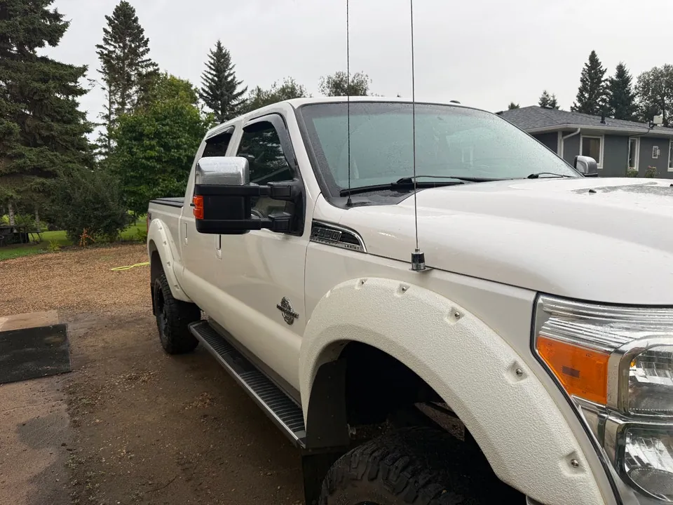 Ford F350 2015 photo 2