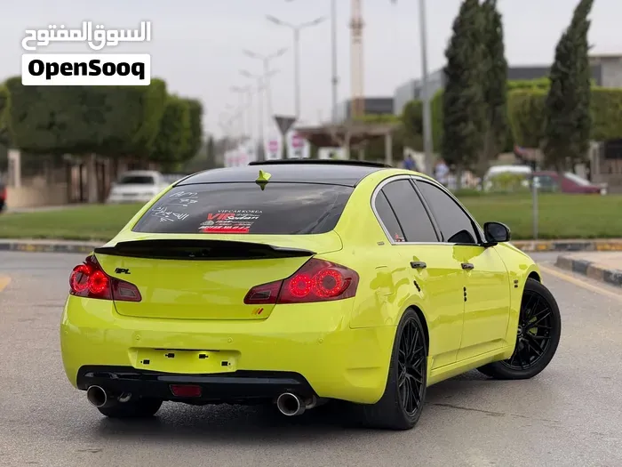 Infiniti G35 2010 photo 3