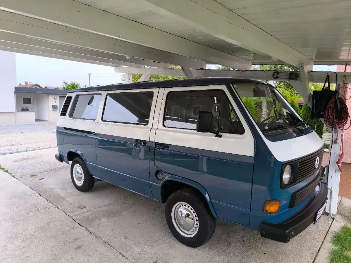 Volkswagen T3 1988 photo 3