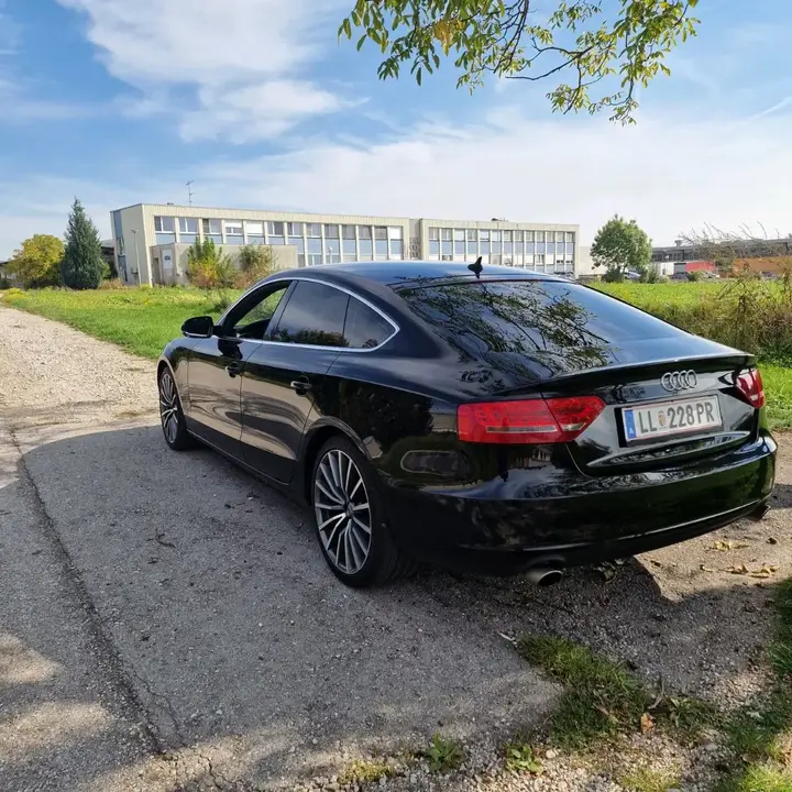 Audi A5 2010 photo 3
