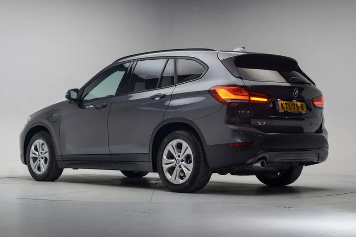 BMW X1 2022 photo 3