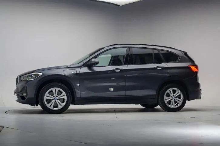 BMW X1 2022 photo 2