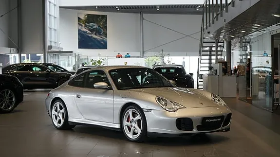 Porsche 911 Carrera 4S
