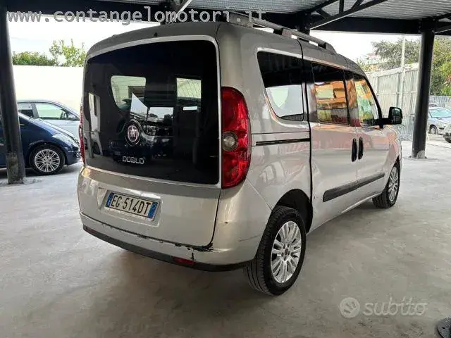 Fiat Doblò 2011 photo 2