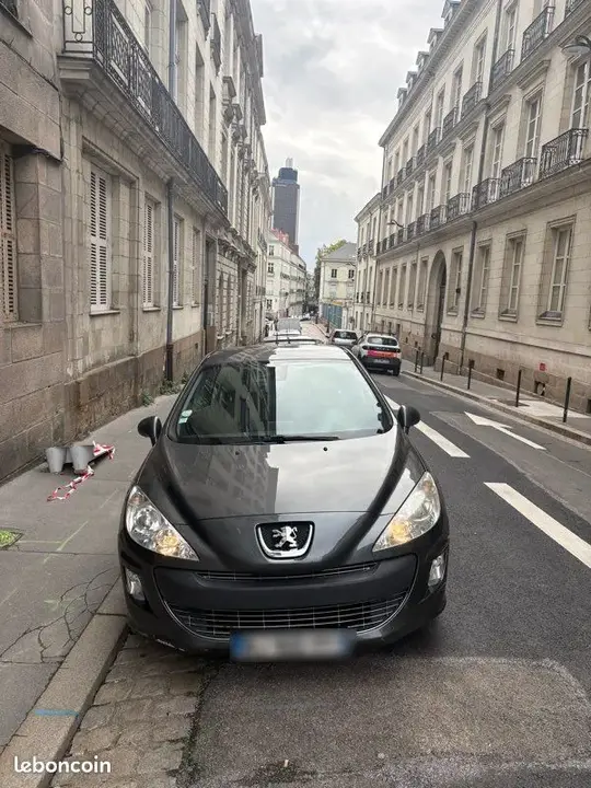 Peugeot 308 2011 photo 3