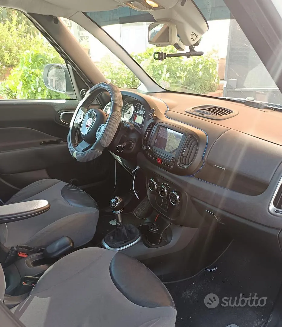 Fiat 500L 2015 photo 4
