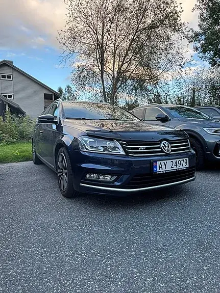 Volkswagen Passat 2015 photo 2